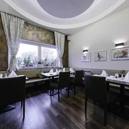 Haus Fabry ホテル ヒルデン